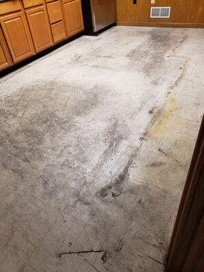 Before & After Commercial Floor Cleaning in Youngtown, OH (1)